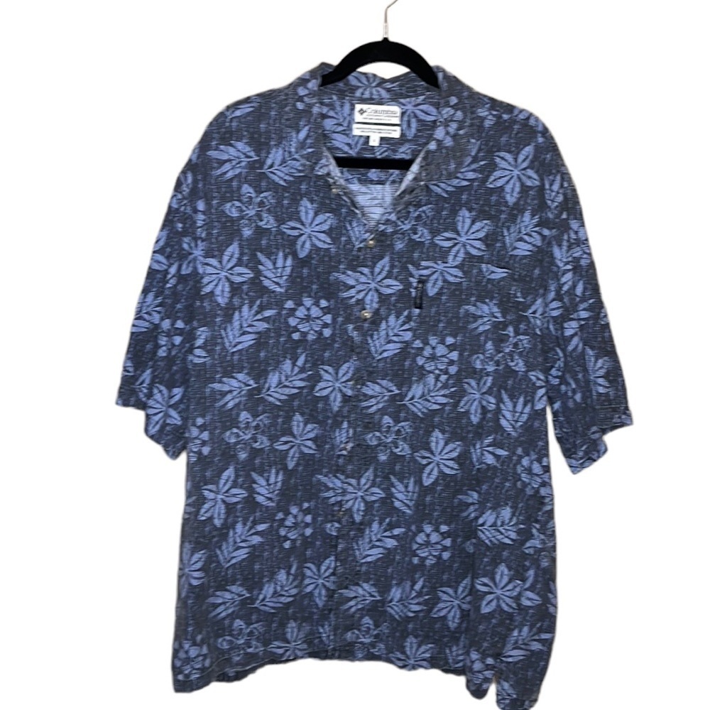 Columbia short sleeve button down Hawaiian Shirt